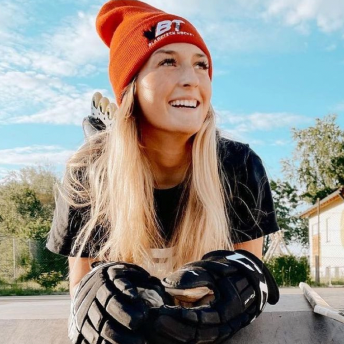 Toque (Beanie) - Red