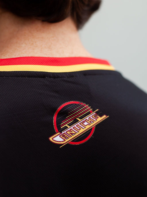 Vancouver Canucks Retro Alternate Hockey Tank