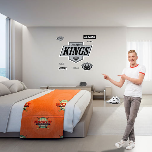 Los Angeles Kings - RealBig Logo Collection - Official NHL - Reusable Vinyl Wall Decals